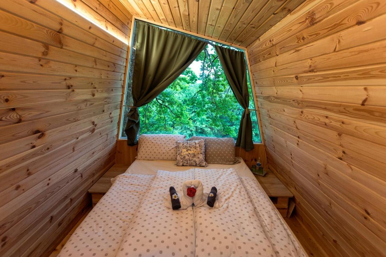 קמניק Glamping Health Resort מראה חיצוני תמונה
