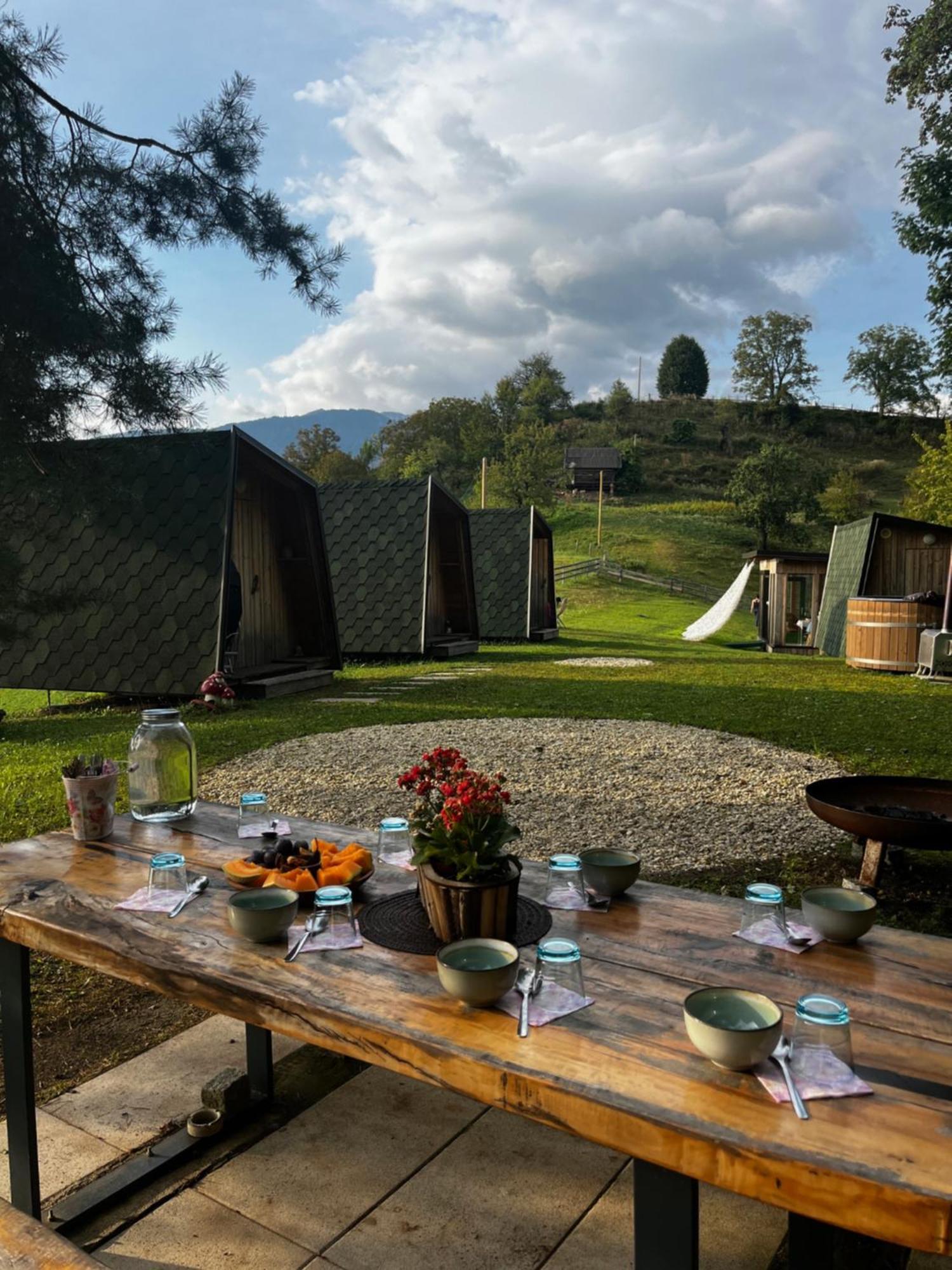 קמניק Glamping Health Resort מראה חיצוני תמונה
